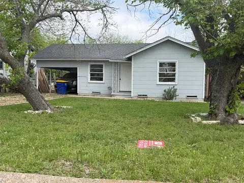 713 Jefferson St, Hillsboro, TX 76645