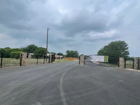 9614 Park, Fort Worth, TX 76179