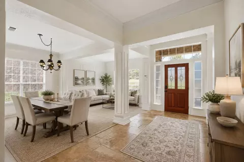 6613 Barclay Ln, Garland, TX 75044