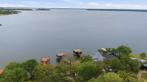 125 Pebble Beach Dr, Mabank, TX 75156