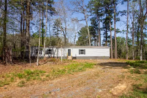 9690 Country Living Dr, Haughton, LA 71037