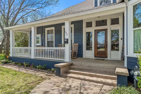 722 S Harrison St, West, TX 76691