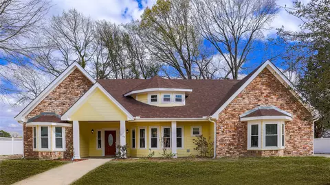 2109 Micah Dr, Mount Pleasant, TX 75455