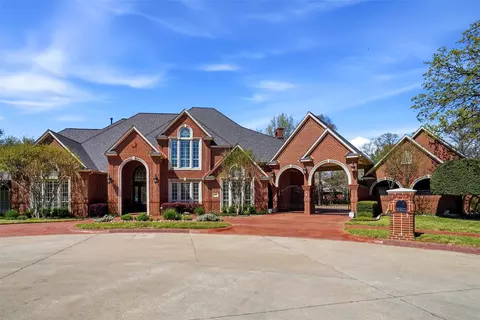 3302 Sweet Gum Ln, Grapevine, TX 76051