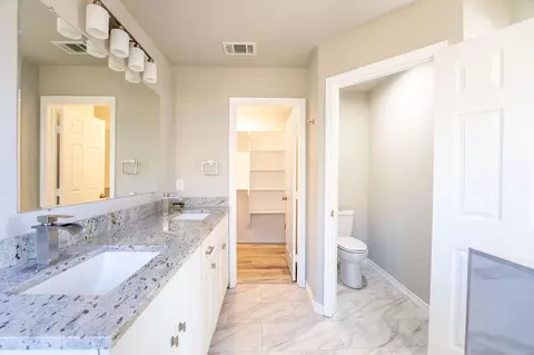 Bath - 1032 Springview Ln, Mabank, TX 75147 photo 4 of 5