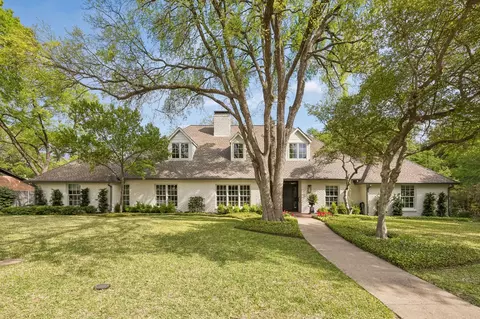 6717 Meadow Lake Ave, Dallas, TX 75214