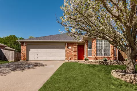 5427 Dove Dr, Dallas, TX 75236