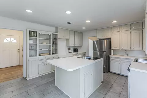 Kitchen - 3205 Live Oak Ave, Waco, TX 76708 photo 1 of 2