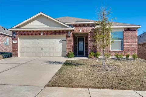 7609 Duck Bay Rd, Fort Worth, TX 76120