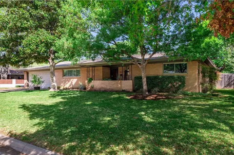 3524 Wooten Dr, Fort Worth, TX 76133
