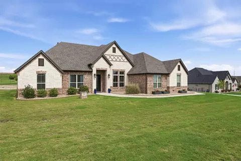 2009 Eagles Ridge Dr, Weatherford, TX 76087