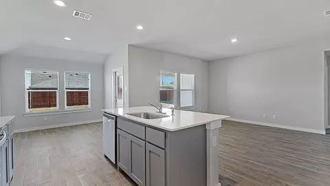 Kitchen - 2816 Hawk Dr, Denton, TX 76205 photo 4 of 5
