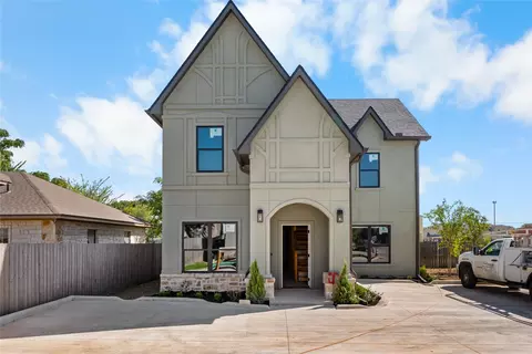 2700 S 2nd #J, Waco, TX 76706