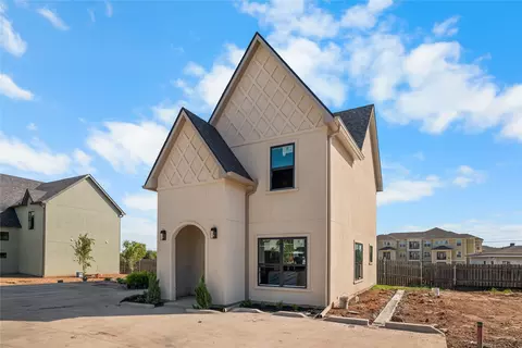 2700 S 2nd #I, Waco, TX 76706