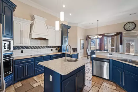 820 Alysa Ln, Waxahachie, TX 75167