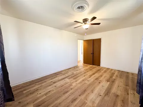 Bedroom - 1601 N 1st St, Haskell, TX 79521 photo 2 of 6