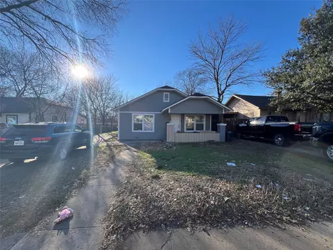 3116 6th Ave, Fort Worth, TX 76110