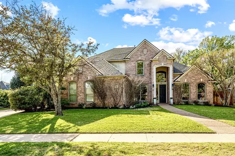 108 Waterford Dr, Southlake, TX 76092