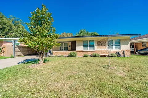 1802 Las Cruces Ln, Dallas, TX 75217