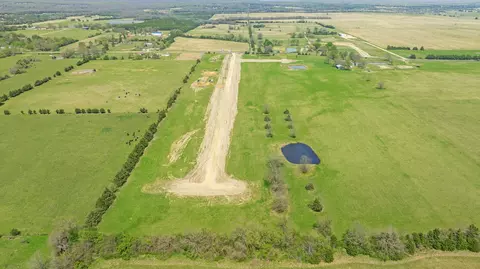 9409 Fm 79, Sumner, TX 75486 photo 6