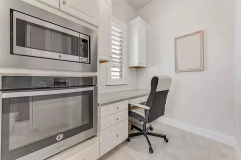 Kitchen - 1505 13th St, Argyle, TX 76226 photo 4 of 4