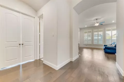 Entry Way - 1505 13th St, Argyle, TX 76226 photo 4 of 6