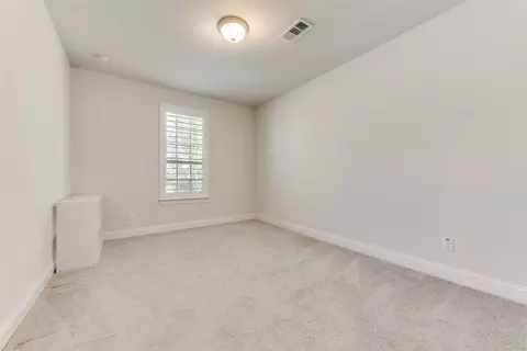 Bedroom - 1505 13th St, Argyle, TX 76226 photo 4 of 4