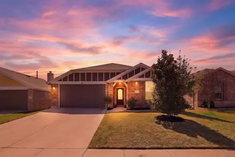 421 Mariscal Pl, Fort Worth, TX 76131