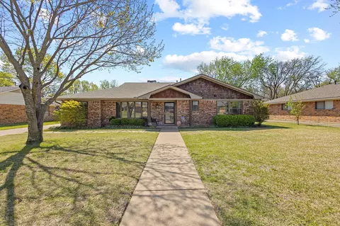 1426 Andy Dr, Sherman, TX 75092