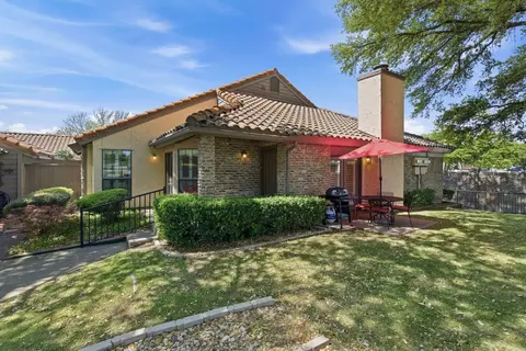 777 Custer Rd #22-4, Richardson, TX 75080