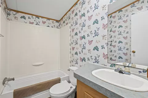 9064 Summit Ct E, Cleburne, TX 76033 photo 21