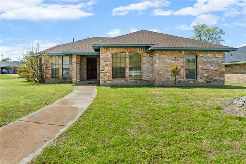 3501 Canton St, Greenville, TX 75402