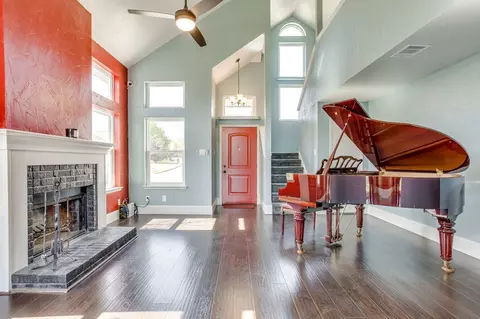 5628 Shady Springs Trl, Fort Worth, TX 76179
