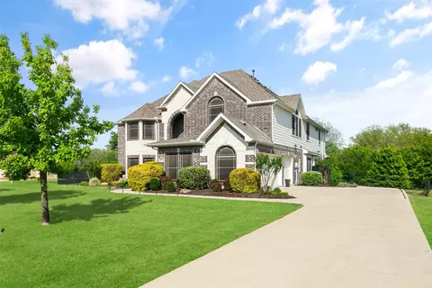 145 Las Colinas Trl, Cross Roads, TX 76227