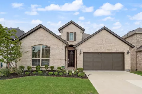 536 Cedarwood St, Aubrey, TX 76227
