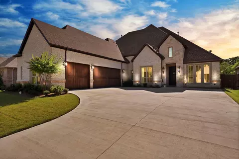 7217 Harris Pl, Arlington, TX 76001