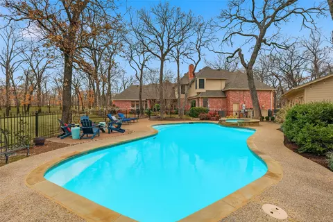 Exterior - 601 Primrose Ct, Argyle, TX 76226 photo 7 of 7