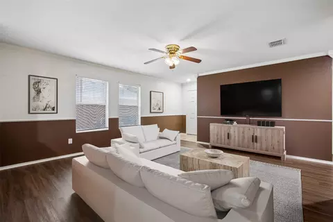 1413 Puerto Lago Dr, Little Elm, TX 75068