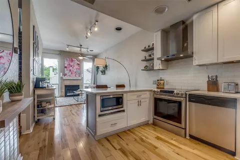 3907 Throckmorton St #2, Dallas, TX 75219