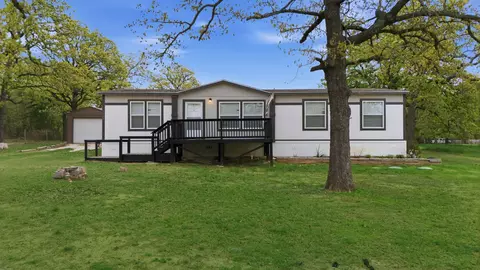 7334 W Line Rd, Collinsville, TX 76233