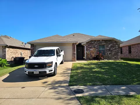 2831 Painted Trl, Dallas, TX 75237