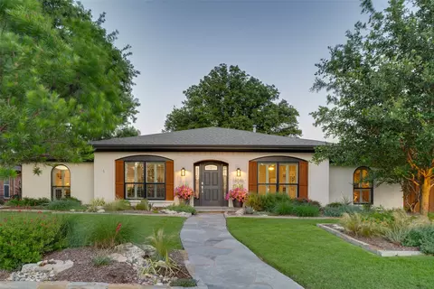16046 Longvista Dr, Dallas, TX 75248
