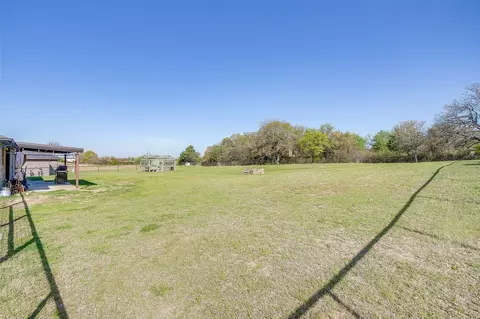Exterior - 1028 Hope Ct, Boyd, TX 76023 photo 9 of 12