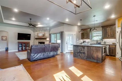 Other - 1028 Hope Ct, Boyd, TX 76023 photo 5 of 10