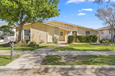 3020 Ravine Trl, Carrollton, TX 75007