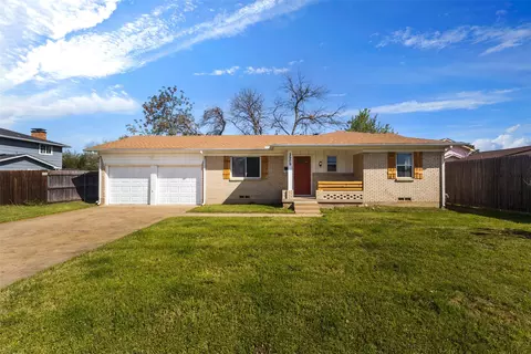 2909 Grove St, Irving, TX 75060