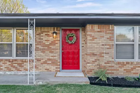 605 Catalina Dr, Waco, TX 76712