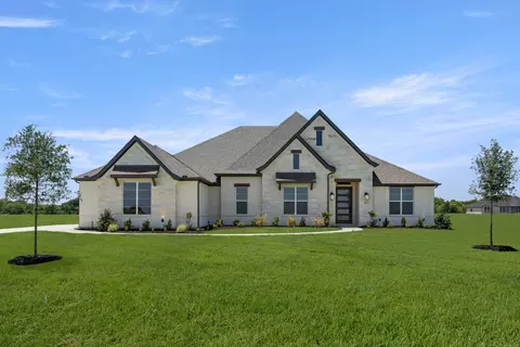 221 Cotopaxi Dr, Red Oak, TX 75154