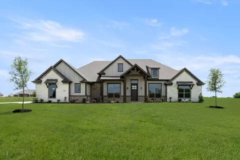 230 Cordillera Ln, Red Oak, TX 75154