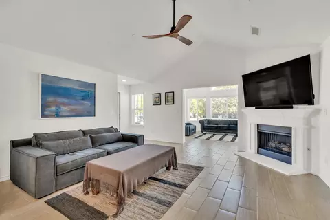 2601 Marsh Ln #84, Plano, TX 75093